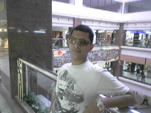 Me at the mall - This was me one week ago at Spencers Plaza