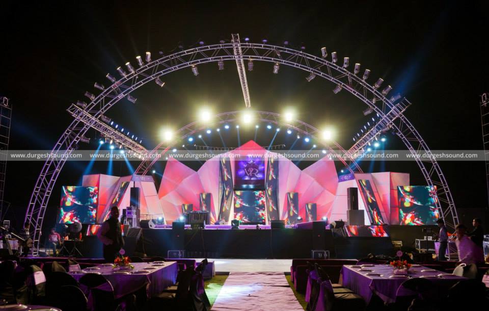 TRUSS SYSTEMS ON HIRE TRUSS SYSTEMS ON HIRE