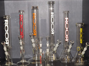 Maarte Roor Bong Pipes