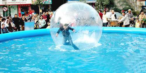 Body Zorbing