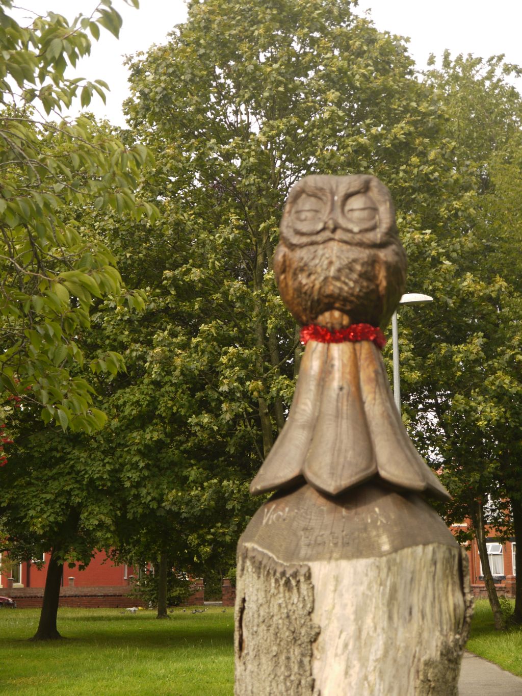 Carved owl, taken by me Carved owl, taken by me