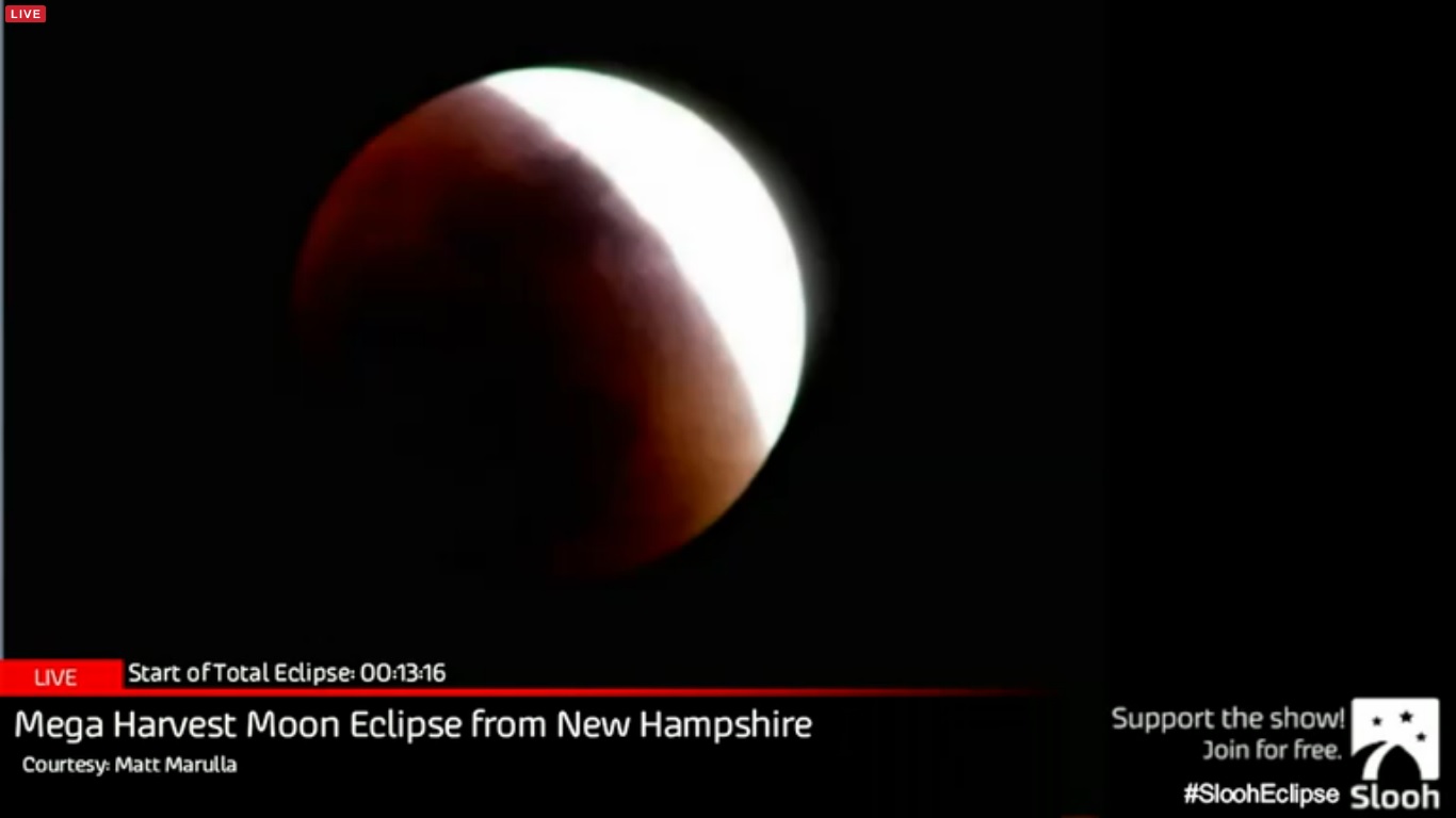 Blood Moon Screenshot from live streaming.