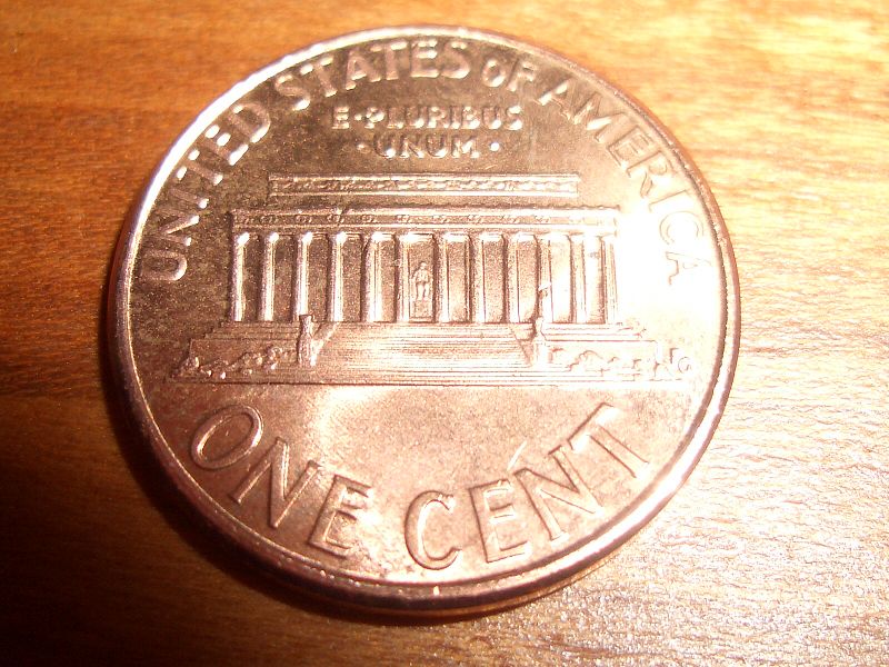 one cent credit https://en.wikipedia.org/wiki/File:One_Cent_United_States.JPG