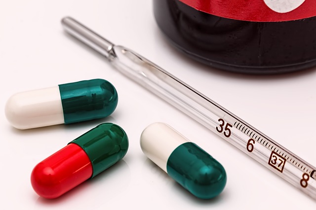 https://pixabay.com/en/thermometer-temperature-fever-flu-833085/ by stevepb/pixabay https://pixabay.com/en/thermometer-temperature-fever-flu-833085/ by stevepb/pixabay