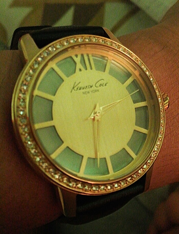 kenneth cole watch.nice and classy kenneth cole watch.nice and classy