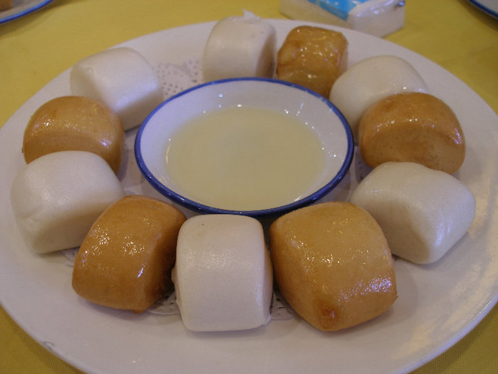 Mantou - Chinese steamed boat