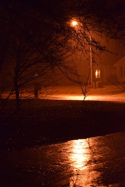 streetlight, rainy night, glow, lonely streetlight, rainy night, glow, lonely