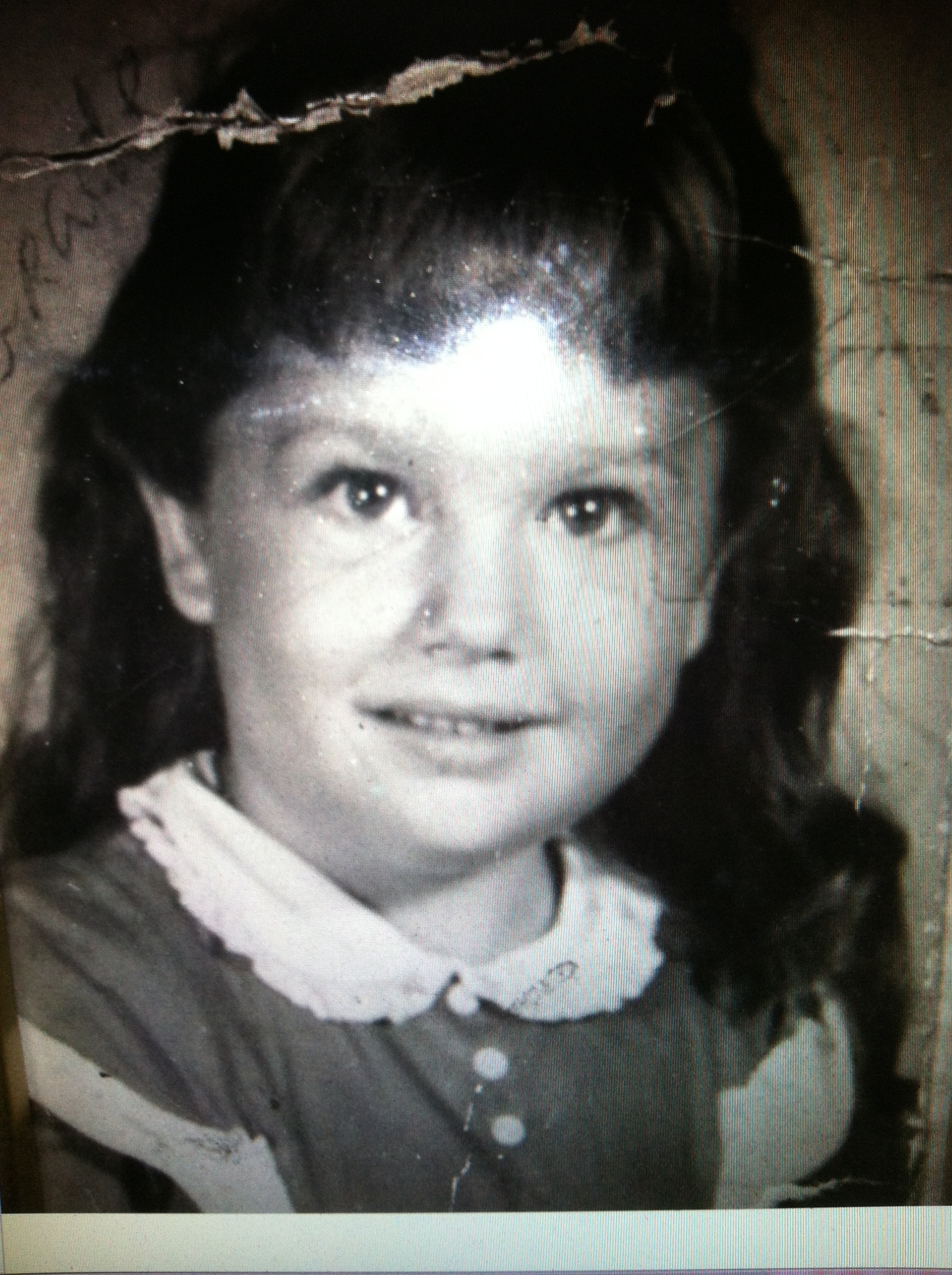 Photo is of myself as a child ... Photo is of myself as a child ...