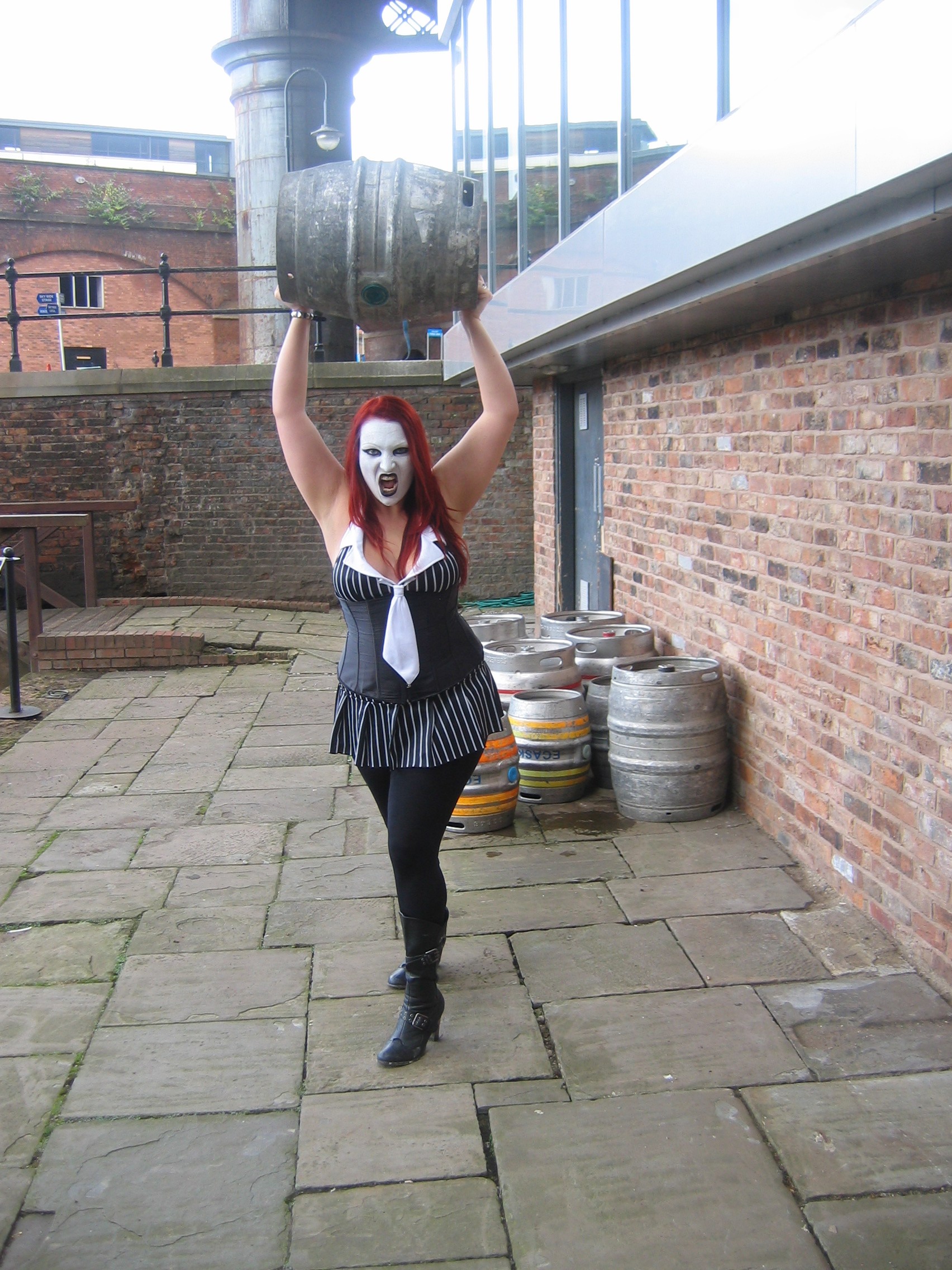 Photo taken by me - Model lifting a beer barrel Photo taken by me - Model lifting a beer barrel
