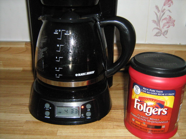 coffee, Folgers,