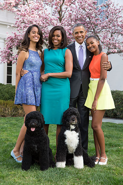 https://commons.wikimedia.org/wiki/File:President_Barack_Obama,_First_Lady_Michelle_Obama,_and_daughters_Malia_and_Sasha_pose_for_a_family_portrait_with_Bo_and_Sunny_in_the_Rose_Garden_of_the_White_House.jpg