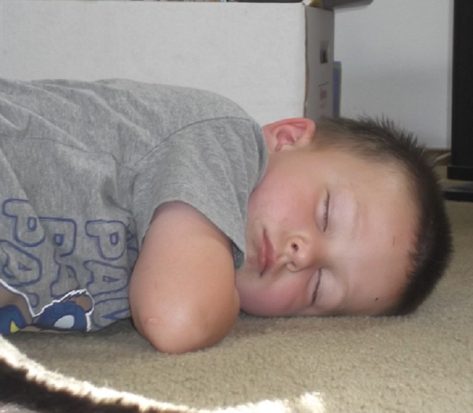 Frankie asleep this afternoon, 4-6-16 Frankie asleep this afternoon, 4-6-16