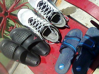 sandals,running,shoes,sleepers