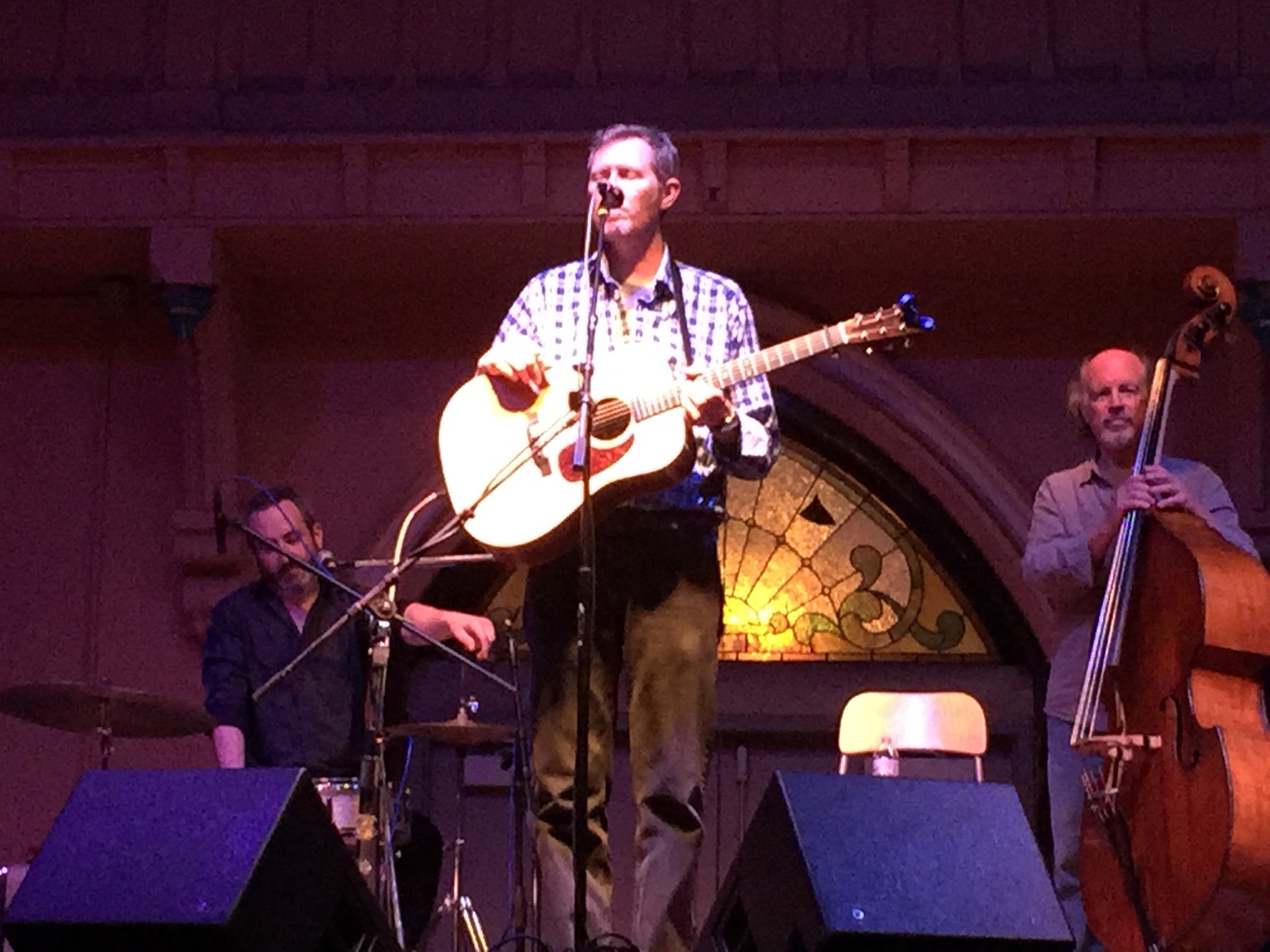 Robbie Fulks singing to a sparse but enthusiastic crowd at Southgate House Revival.  Photo taken by and the property of FourWalls.