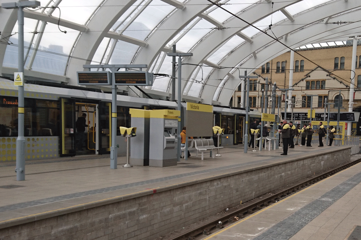 Metrolink platform