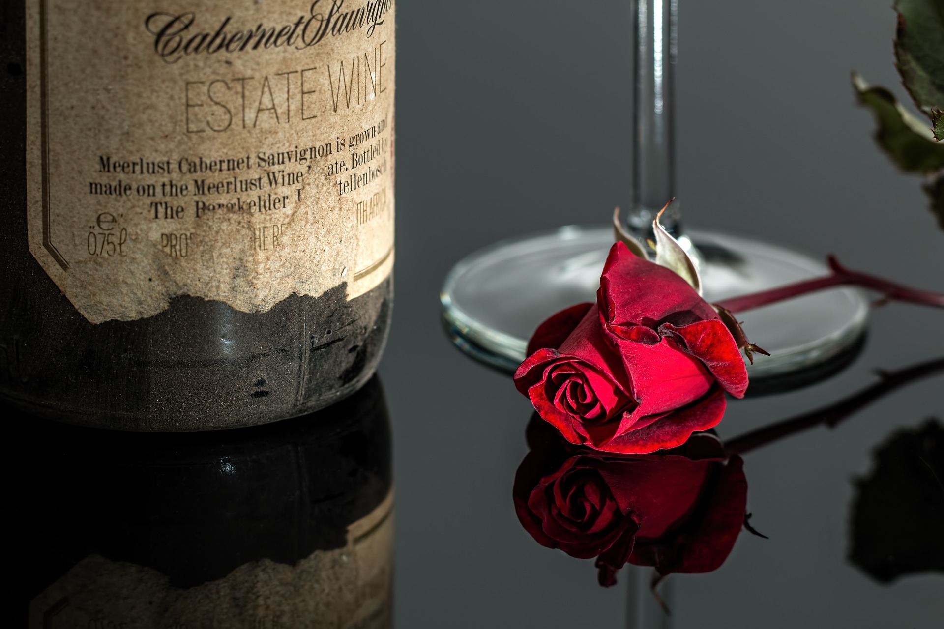 https://pixabay.com/en/photos/download/rose-1024710_1920.jpg?attachment&modal https://pixabay.com/en/photos/download/rose-1024710_1920.jpg?attachment&modal