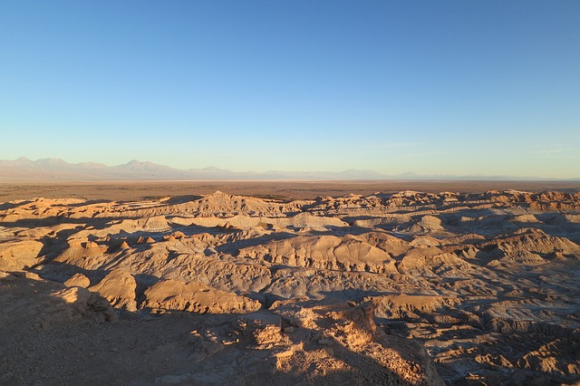 https://pixabay.com/en/atacama-desert-desert-dry-chile-594595/ https://pixabay.com/en/atacama-desert-desert-dry-chile-594595/