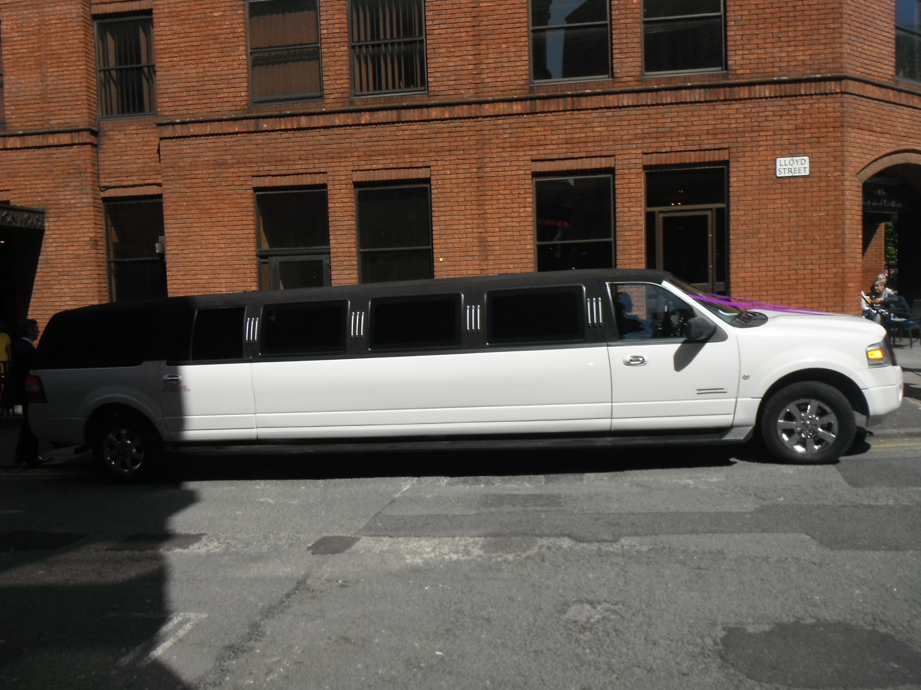 Photo taken by me – stretch limo Photo taken by me – stretch limo