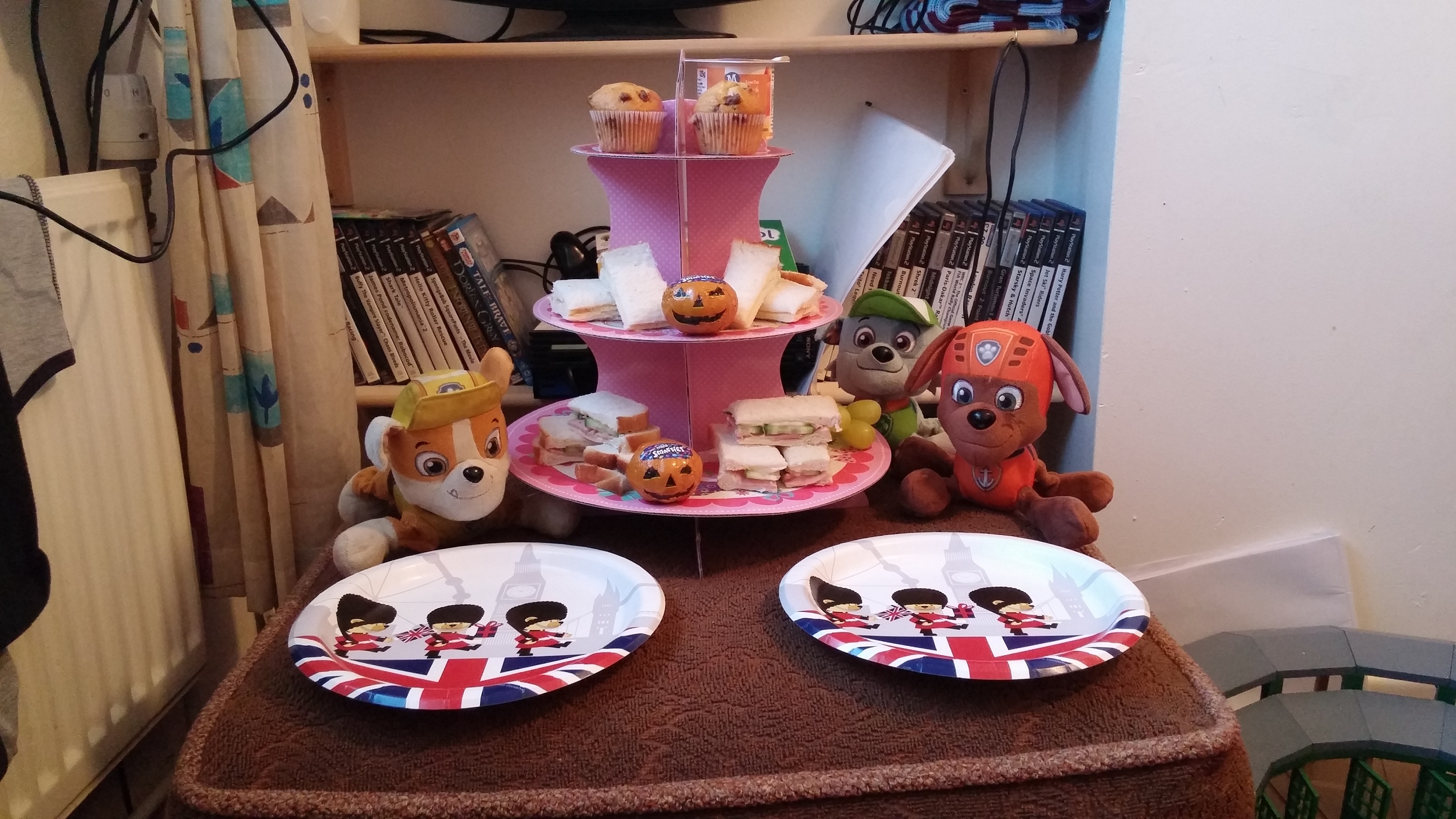 Photo is mine, of the Teddy Bear&#039;s picnic we had for dinner tonight