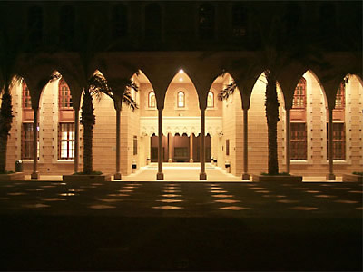 AUB  - AUB