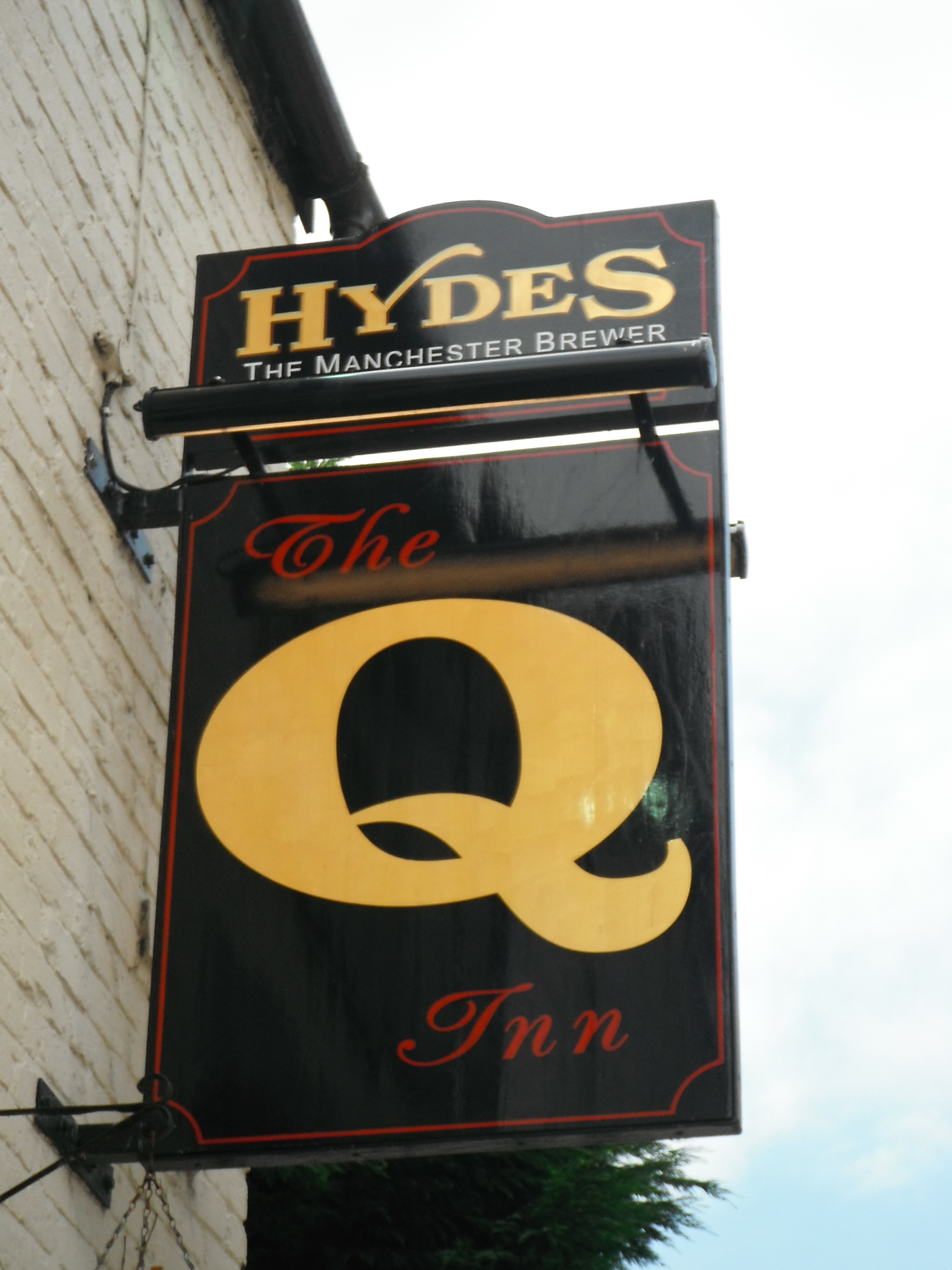 Photo taken by me – Pub sign for Q – Stalybridge Photo taken by me – Pub sign for Q – Stalybridge