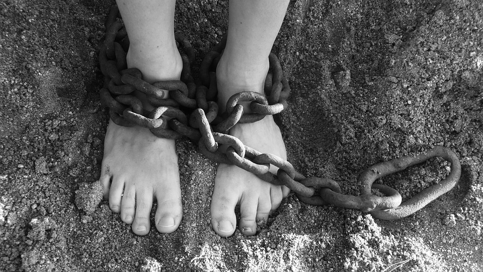 chains chains