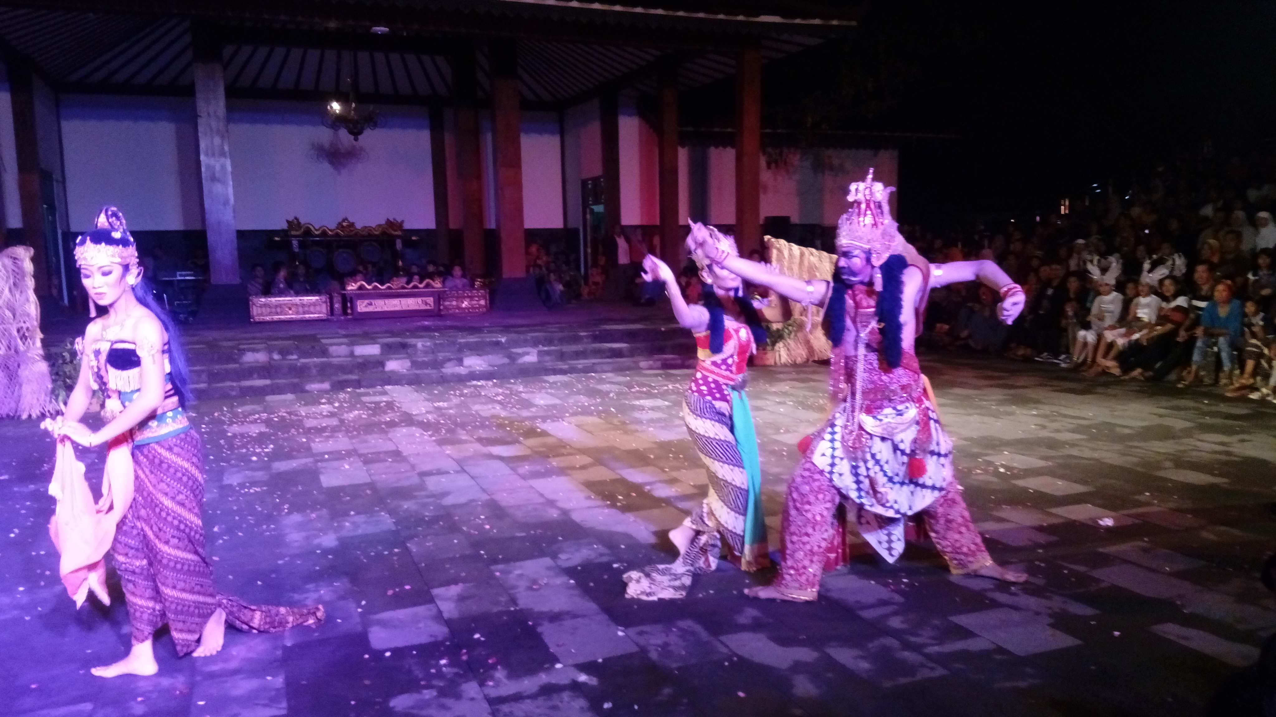 Ramayana dancing