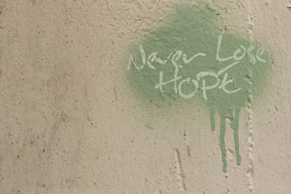 https://pixabay.com/en/graffiti-quote-hope-inspiration-1450798/
