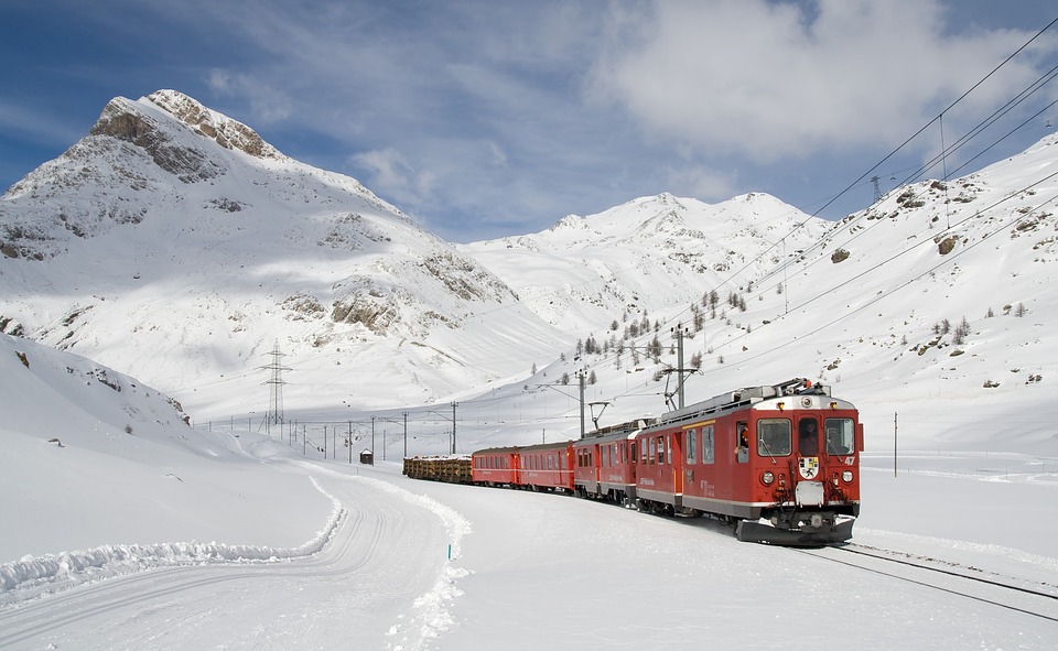 https://pixabay.com/en/railway-bernina-railway-lagalb-62849/ https://pixabay.com/en/railway-bernina-railway-lagalb-62849/