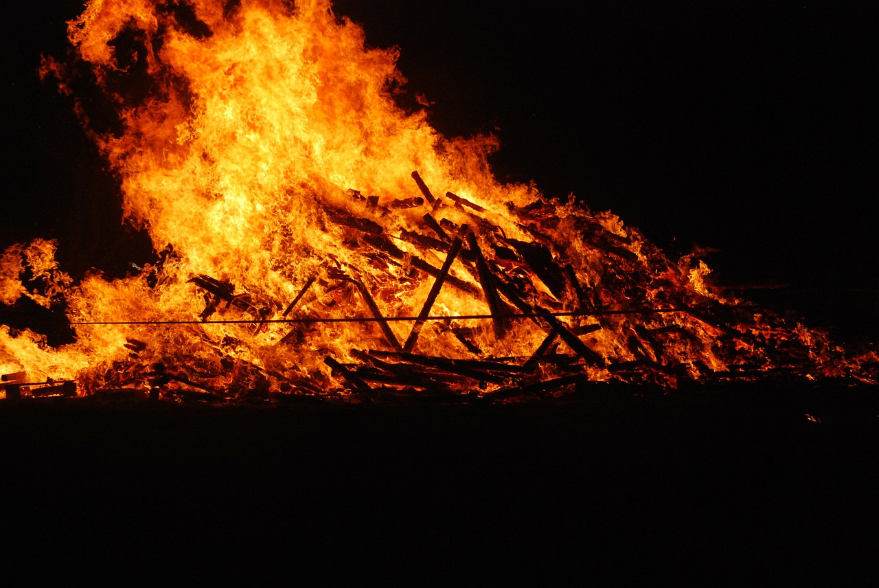 Funeral Pyre - Pixabay Funeral Pyre - Pixabay