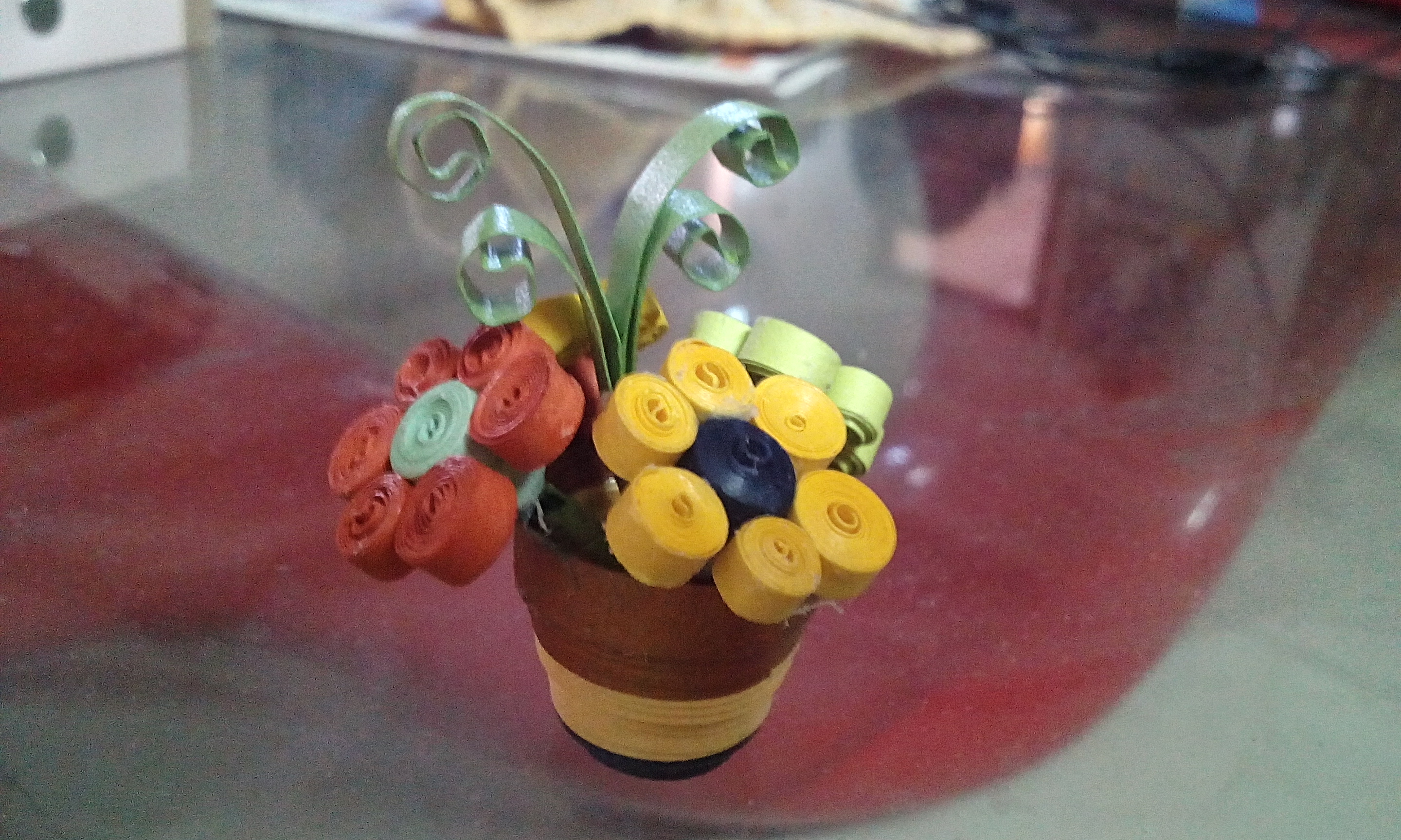 Quilling Miniature Flower Pot By Me !!!!