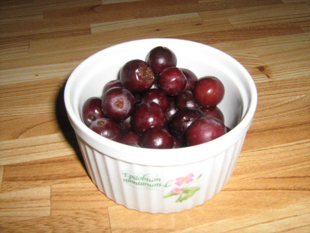 grapes, grapes,
