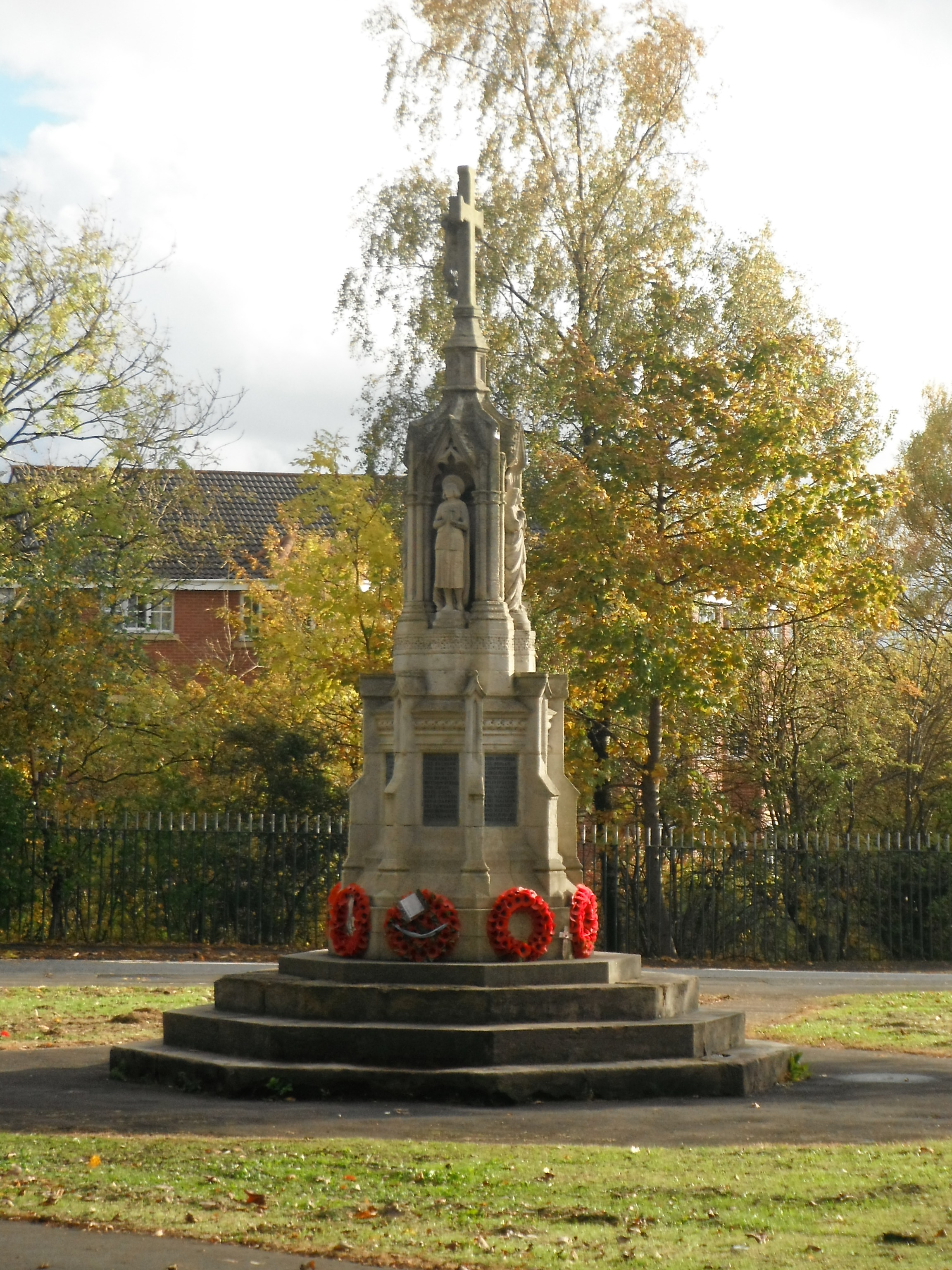 Photo taken by me - a War Memorial in Bamber Bridge, seen during my pub signs walk Photo taken by me - a War Memorial in Bamber Bridge, seen during my pub signs walk