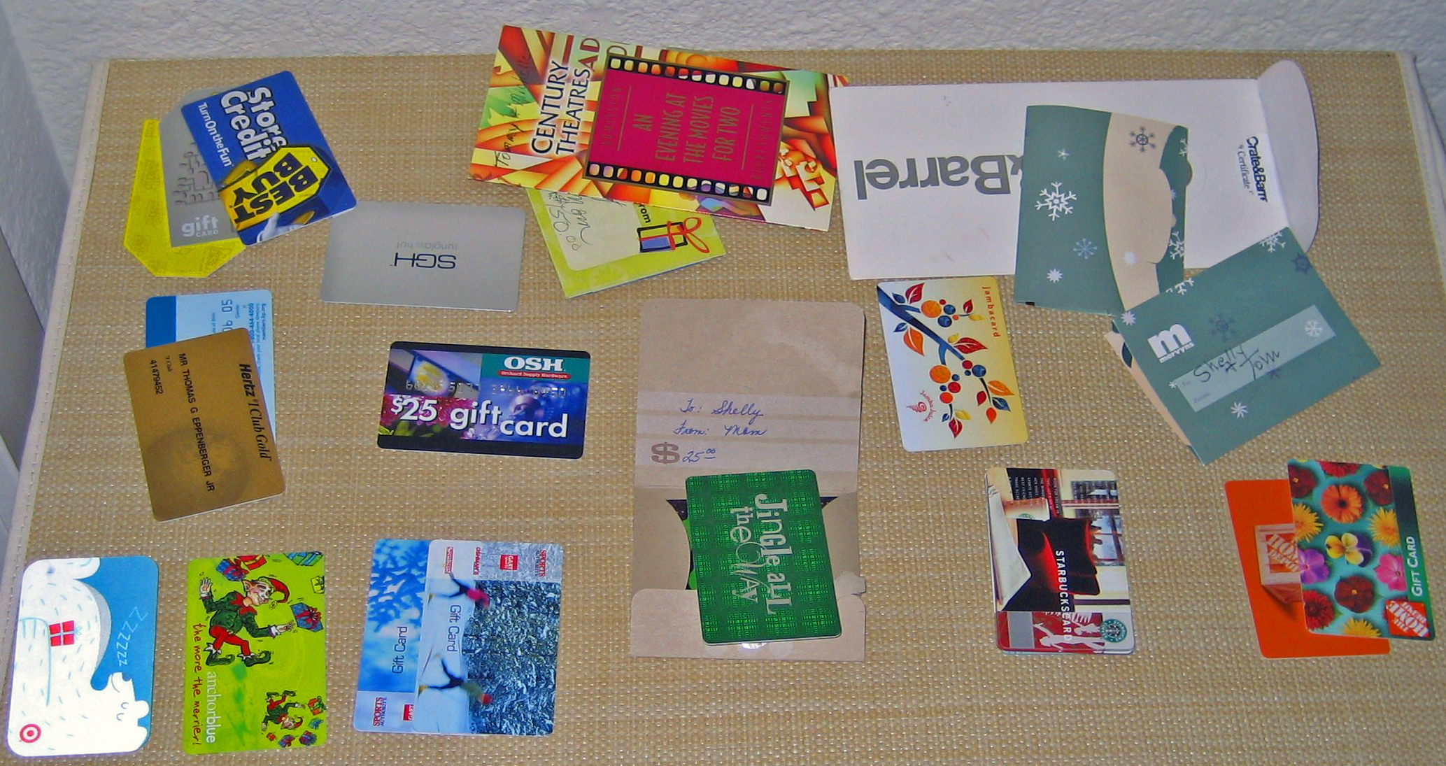 Gift card assortment. Wikimedia commons. Share and share alike.