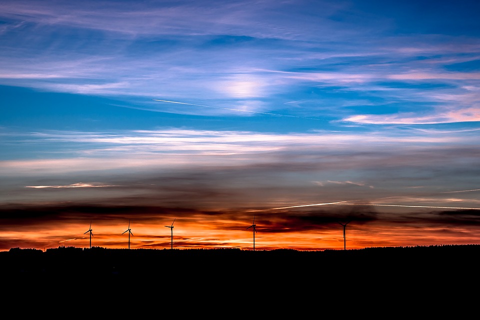 https://pixabay.com/en/sunset-setting-sun-evening-sky-sky-1786475/