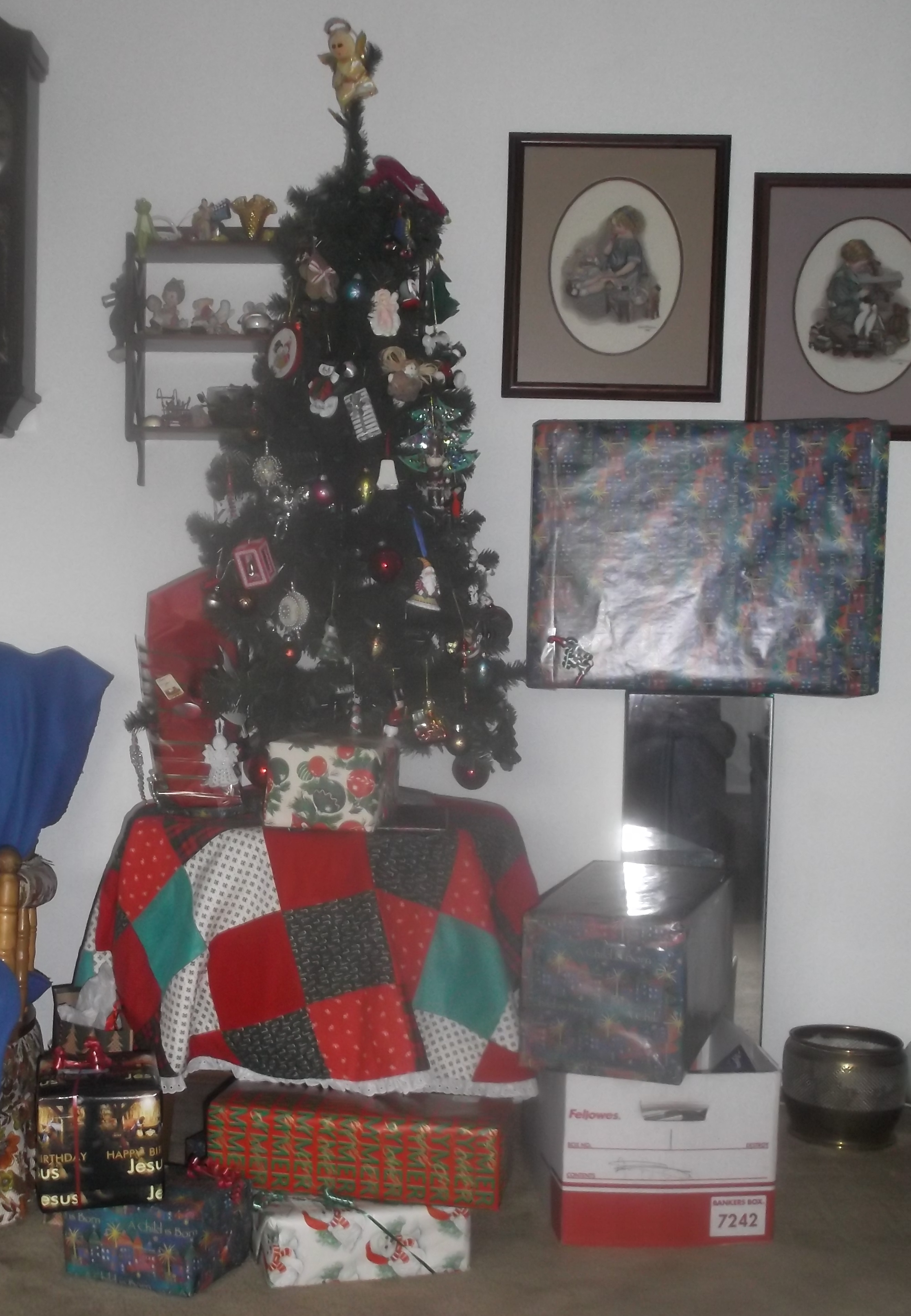 Photo I took of our tree 12-23-16 12:15 pm Photo I took of our tree 12-23-16 12:15 pm