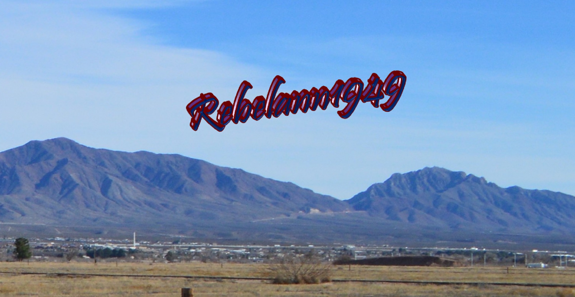 Near the TX border of NM looking at the Franklin Mountains. Near the TX border of NM looking at the Franklin Mountains.