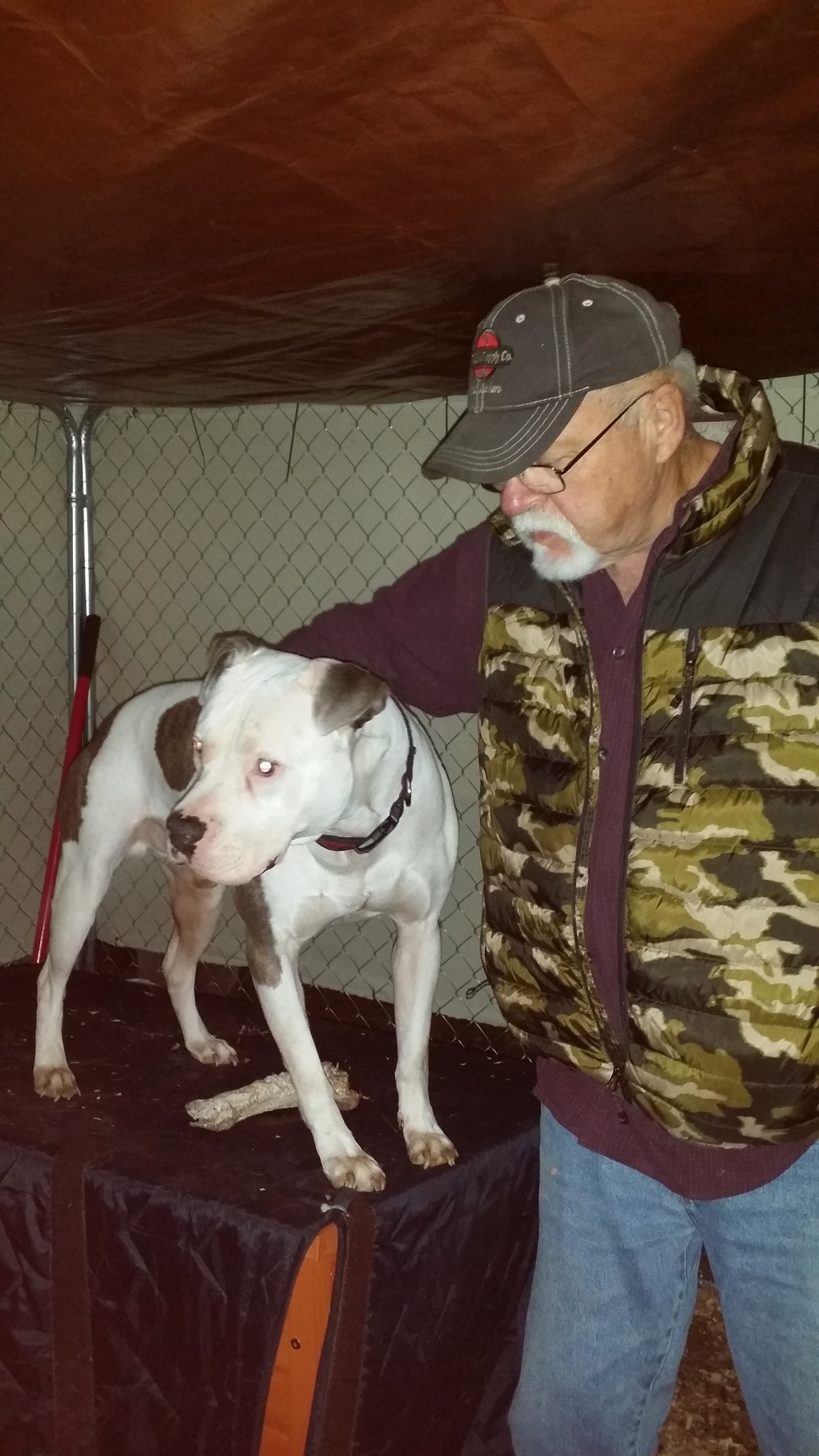 Skip saying goodnight to Duke Skip saying goodnight to Duke