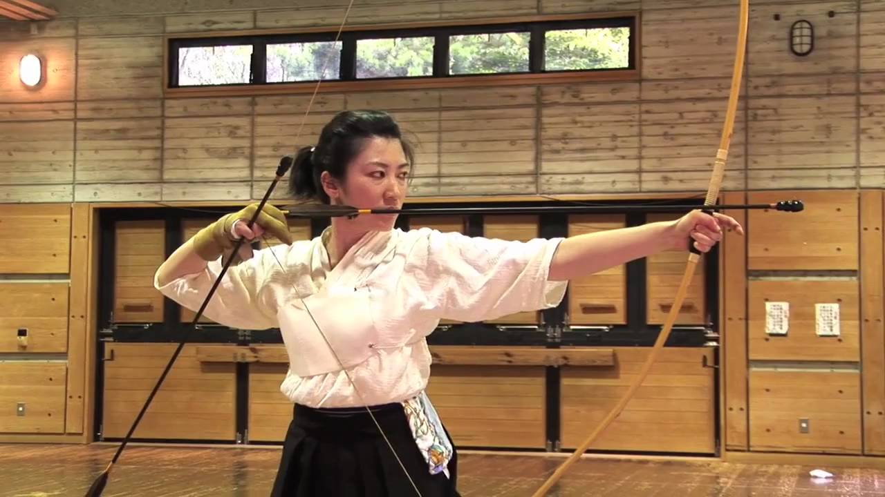 Archery as a martial art, and Japanese bows / myLot.