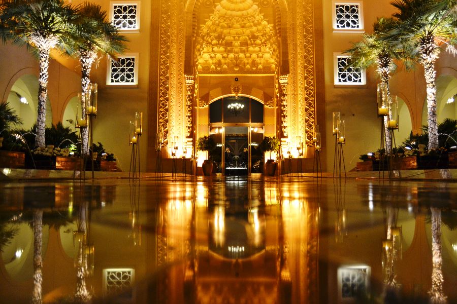 luxury hotel in Dubai