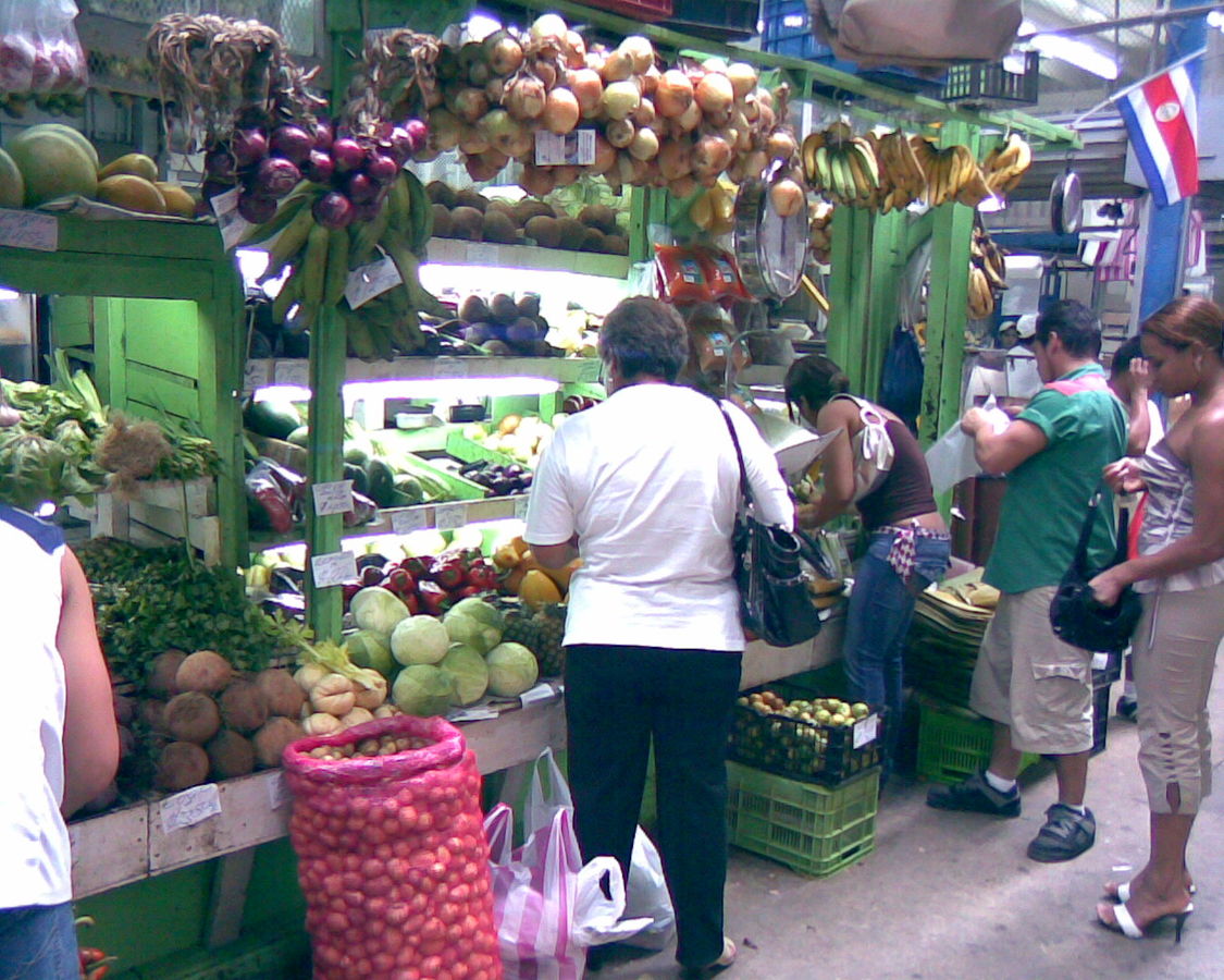 https://en.wikipedia.org/wiki/File:San_Jose_Central_Market3.jpg