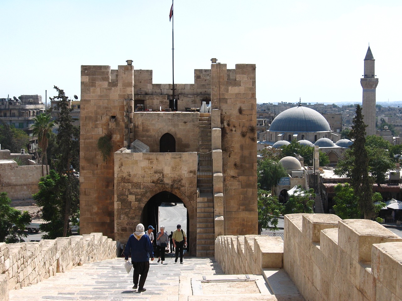 https://pixabay.com/en/syria-aleppo-citadel-entrance-1886425/ https://pixabay.com/en/syria-aleppo-citadel-entrance-1886425/