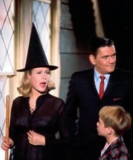 Bewitched "A Vision Of Sugar Plums* - Samantha, Darrin and Michael at Santa&#039;s front door.