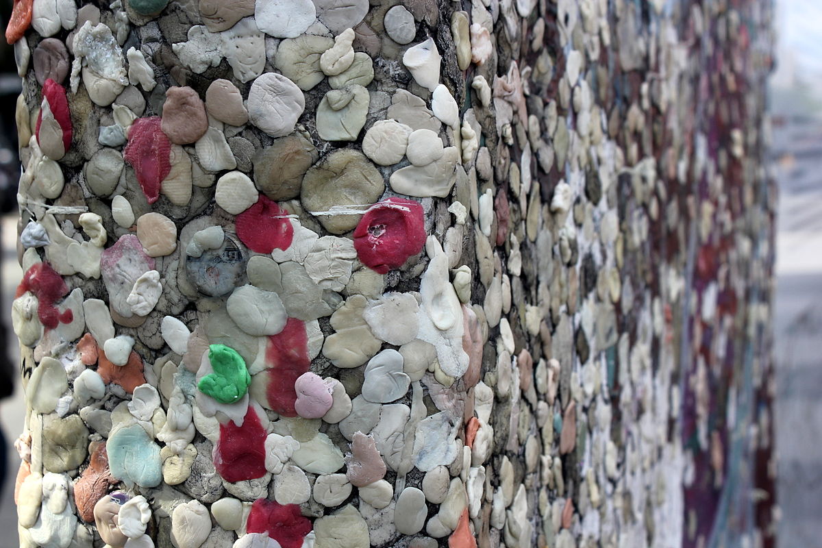 http://www.nbcnews.com/storyline/berlin-wall-anniversary/berlin-walls-disappearance-mourned-germans-tourists-alike-n216626 http://www.nbcnews.com/storyline/berlin-wall-anniversary/berlin-walls-disappearance-mourned-germans-tourists-alike-n216626