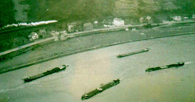 Rhie River Traffic