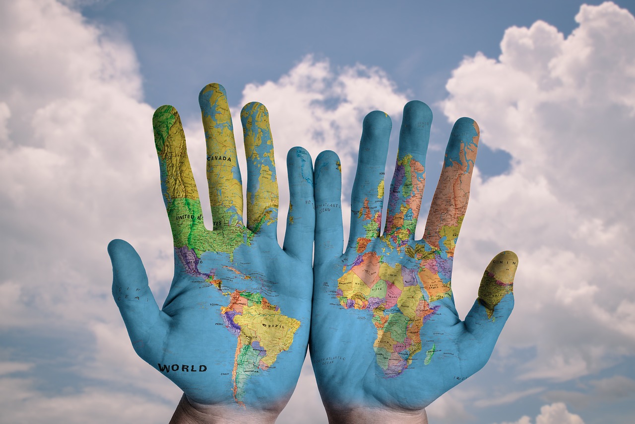 https://pixabay.com/en/hands-world-map-global-earth-600497/ https://pixabay.com/en/hands-world-map-global-earth-600497/