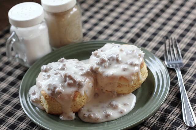 https://pixabay.com/en/biscuits-gravy-breakfast-food-472409/ https://pixabay.com/en/biscuits-gravy-breakfast-food-472409/