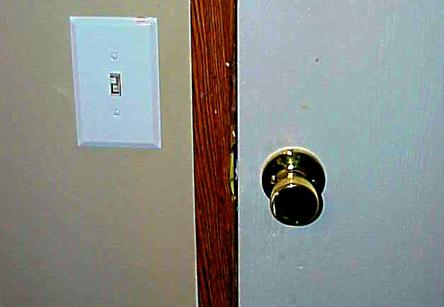  A door - Gus Kilthau