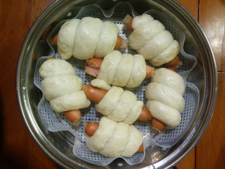 sausage rolls sausage rolls