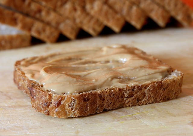 https://pixabay.com/en/bake-board-bread-breakfast-brown-1239113/ https://pixabay.com/en/bake-board-bread-breakfast-brown-1239113/